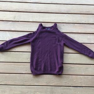 Off the shoulder long sleeve